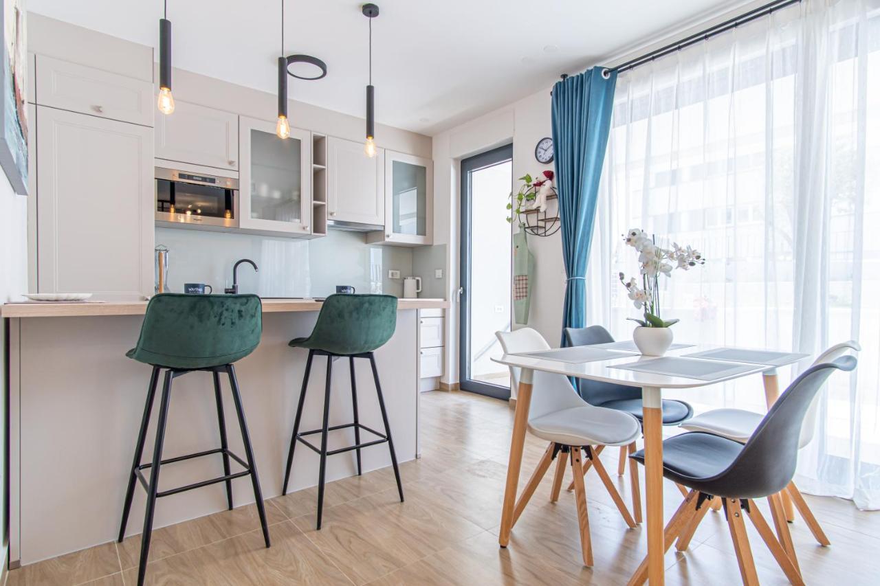 Ledeno More Luxury Apartments سبليت المظهر الخارجي الصورة